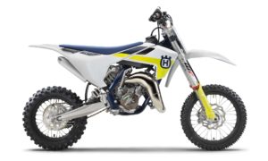 Husqvarna TC 125 Motocross-Motorrad in modernem Design mit leistungsstarkem Motor und robusten Reifen.